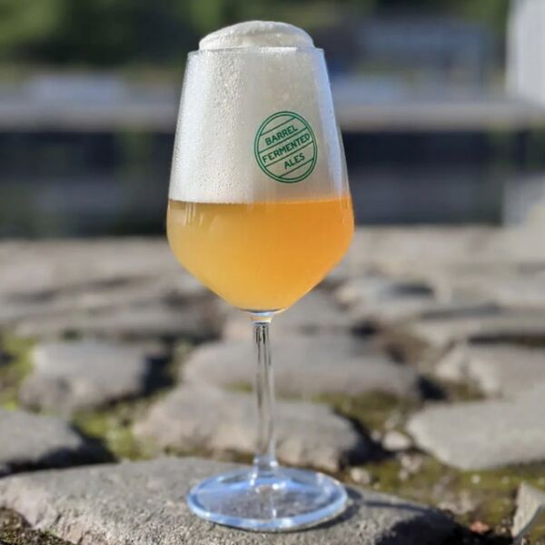 Allegra Red Wine 17.25oz Glass Thumbnail